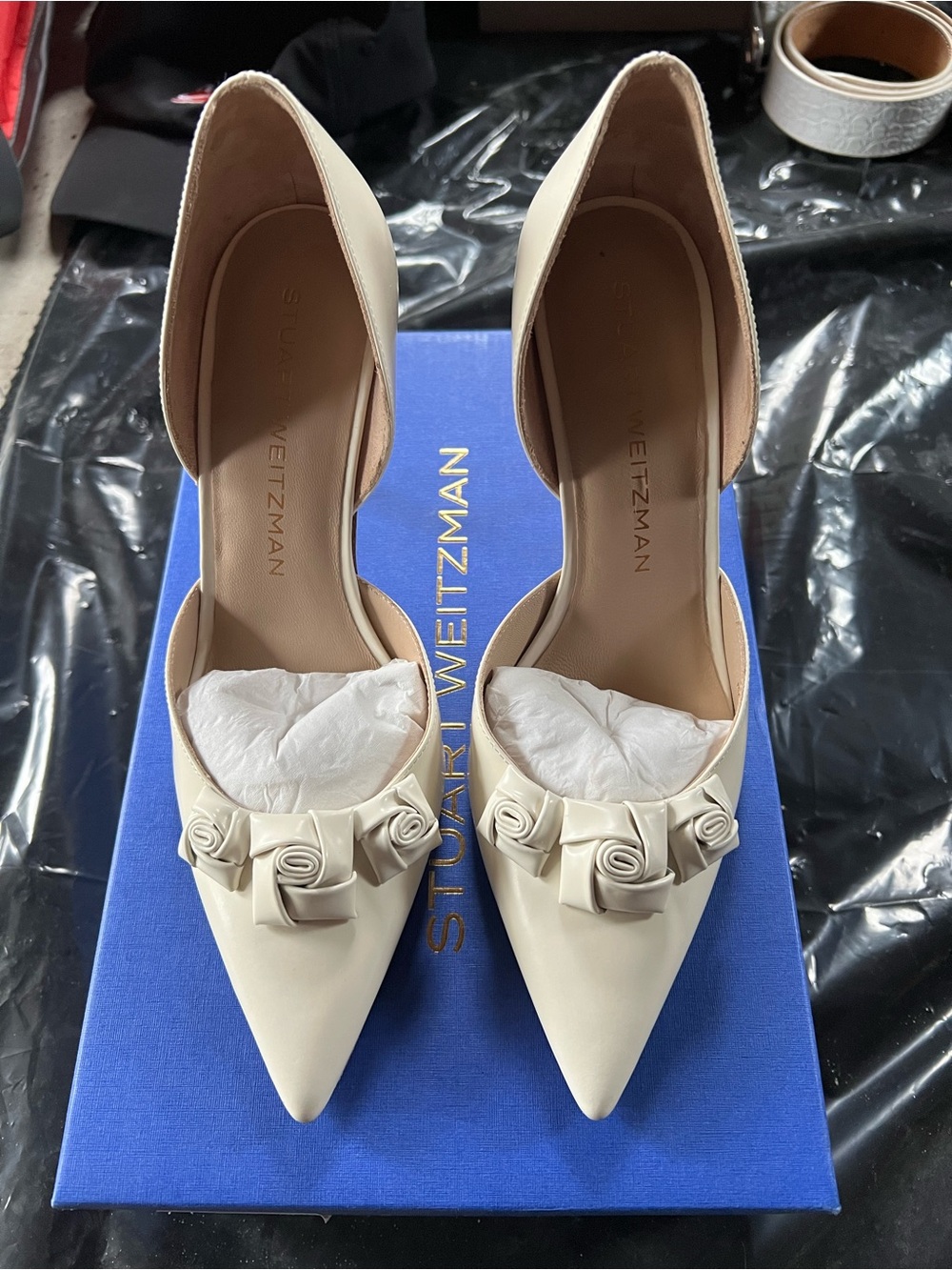 Stuart Weitzman Ivory Pointed-Toe D'Orsay Pumps with Rosette Detail